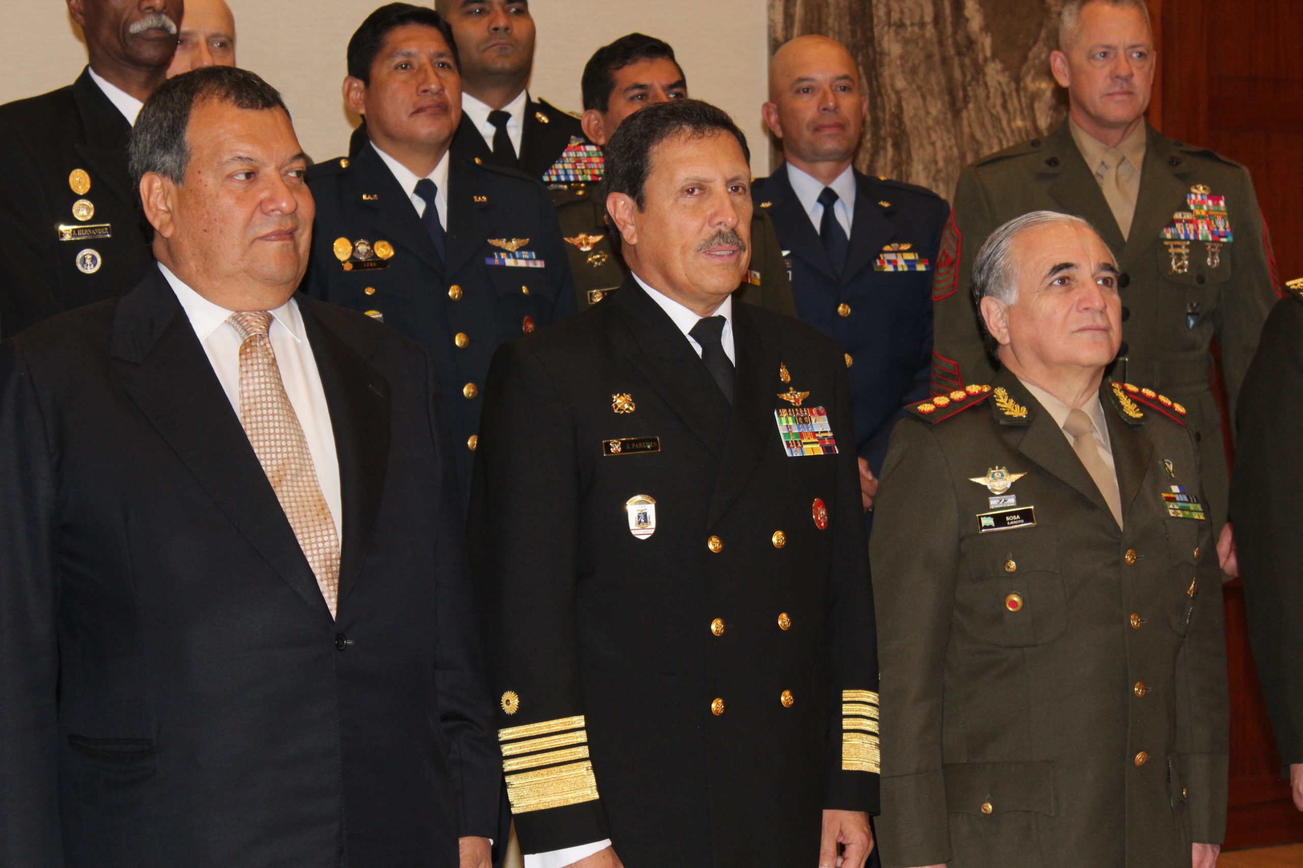 Forças Armadas do Peru contra crimes