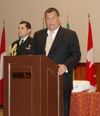 Ministro da Defesa do Peru está orgulhoso da atuação das Forças Armadas frente El Niño Costero