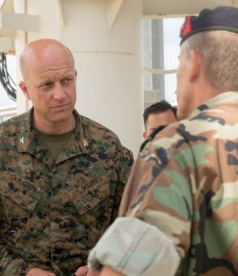 Fuerzas Militares de EE. UU. brindan ayuda extraordinaria a países amigos necesitados