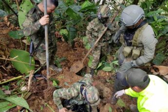 Colombian Army Dismantles Two Cocaine Labs