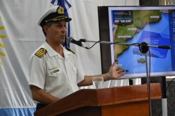 Argentine Navy Keeps Up Search for ARA San Juan Submarine