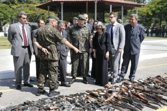 Brazilian Army Destroys More Than a Million Weapons Linked to Crimes