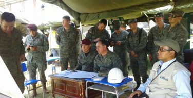 Ecuadorean Army Corps of Engineers Connects Communities Affected by Earthquake