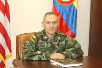 General colombiano à frente de exercícios e assuntos de coalizão com nações parceiras no SOUTHCOM