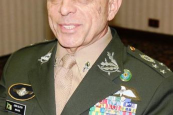 General José Elito is the new Brazilian Chief Minister of the Cabinet of            Institutional Security