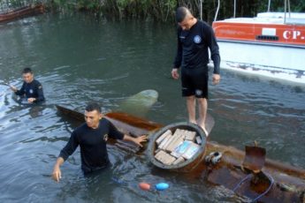 Colombian Navy Seizes a Ton of Cocaine in a Sophisticated Semi-submersible