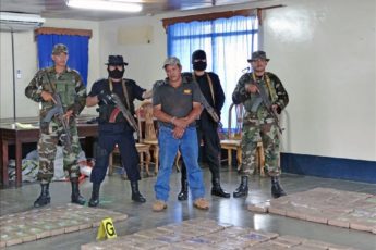 Nicaraguan Army and National Police seize large amounts of cocaine during ‘Operación			Bastón’