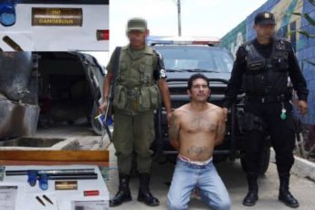 Guatemalan security forces capture gang members carrying improvised bombs