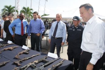 Panamá’s Safe Neighborhoods program fights gangs with enforcement and rehabilitation