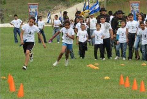 Honduran Armed Forces Encourage Youths through Outreach Program