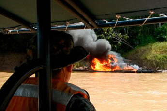 Peruvian Navy and National Police Fight Illegal Mining in Amazon Region