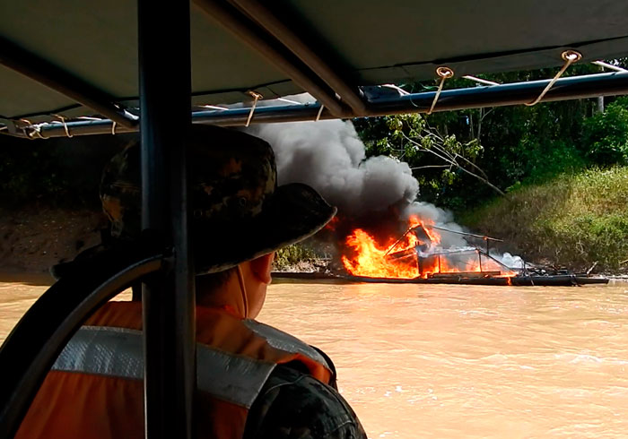 Peruvian Navy and National Police Fight Illegal Mining in Amazon Region