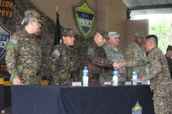 Salvadoran Armed Force Achieves Higher Level of Logistical Specialization