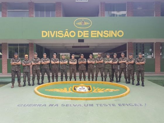 Instrutores brasileiros treinam tropas da missão de paz no Congo