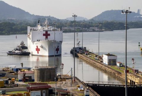 El USNS Comfort comienza asistencia médica en Panamá después de ceremonia de apertura