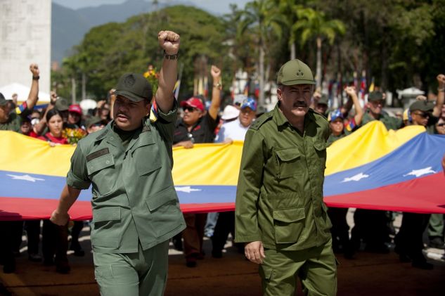 Forças Armadas cubanas controlam Venezuela