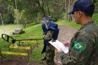 Brasil continúa apoyando campañas de desminado en territorio colombiano