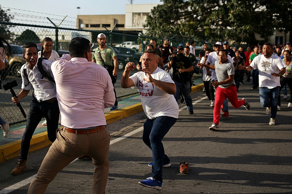 Maduro intensifica sua repressão à democracia