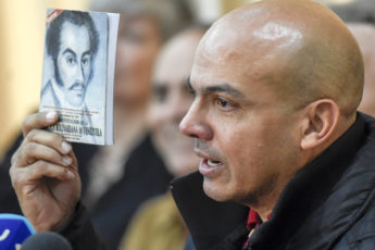 Ex-general venezuelano acusado de tráfico de drogas se entrega aos EUA