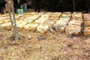 Exército da Guatemala confisca mais de 3 toneladas de cocaína