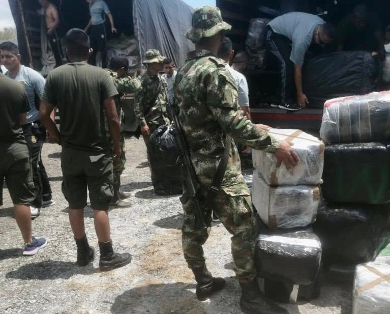 Força Pública da Colômbia confisca cerca de 8 toneladas de drogas em um dia