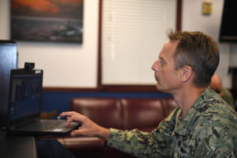 Comandante da 4ª Frota mantém Diálogos Marítimos de Estado-Maior  com a Marinha do Chile