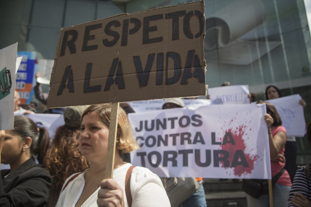 Pompeo: la presión internacional a Maduro debe continuar
