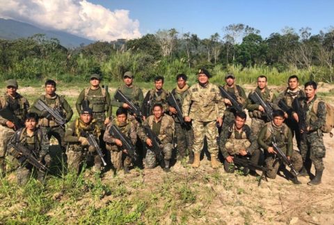 Perú: militares intensifican el combate al narcotráfico en el VRAEM