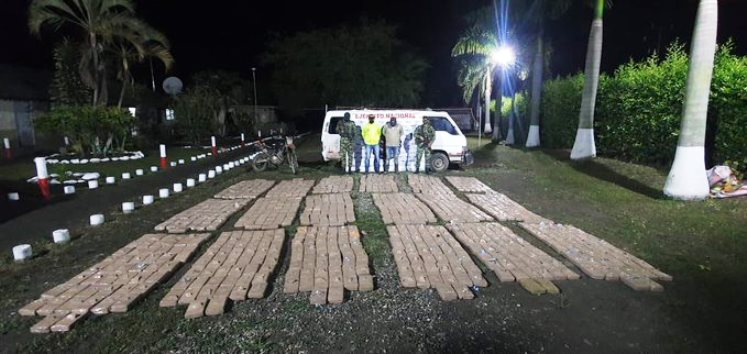 Colombian Armed Forces Seize 8 Tons of Drugs
