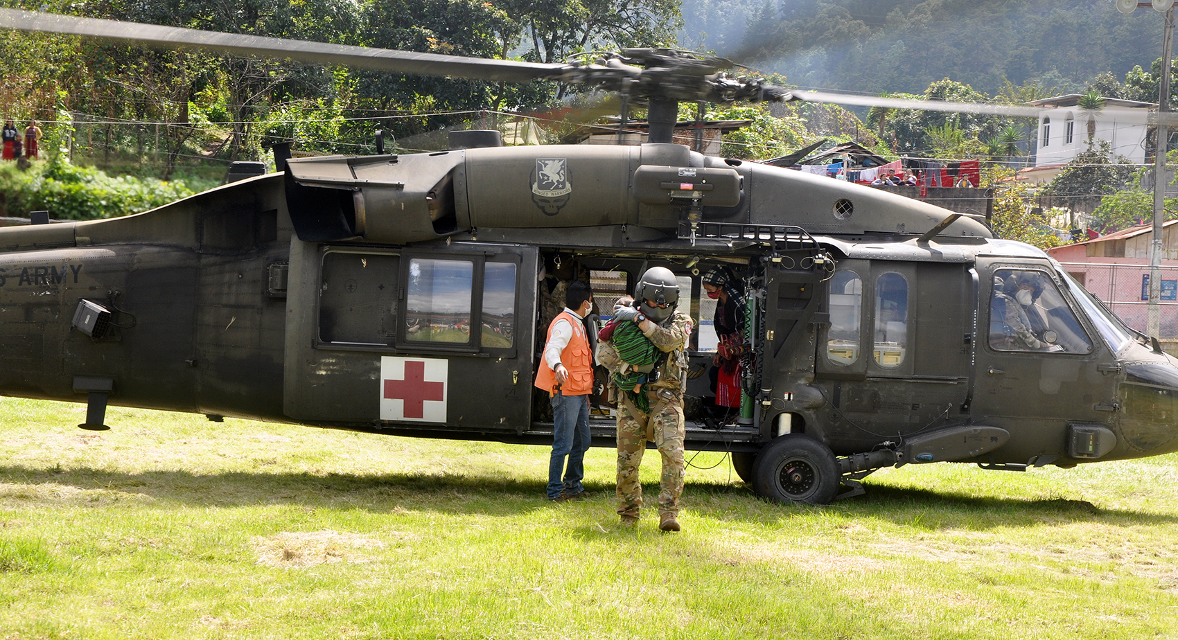 Estados Unidos ajudam a Guatemala durante a tempestade Eta