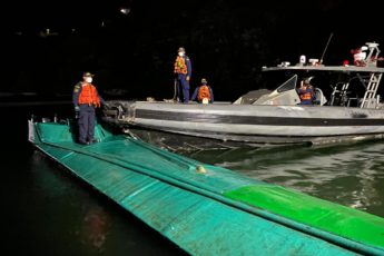 Marinha da Colômbia intercepta semissubmersível com duas toneladas de cocaína