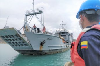 Exército dos EUA apoia reconstrução de ilhas da Colômbia depois do furacão Iota