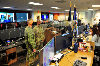 Comando Sur de los EE. UU. inaugura nuevo Centro de Seguridad y Operaciones en la Red