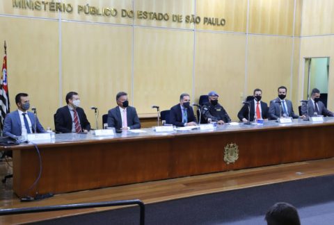 Fuerzas de seguridad avanzan para combatir la principal organización criminal de Brasil