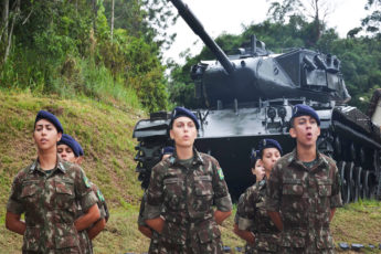 Brazilian Army’s First Class of Female Combatants Graduates in 2021