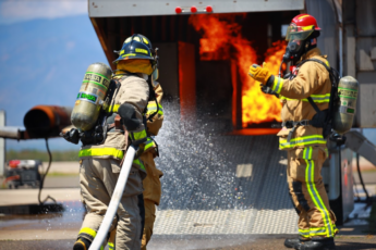 Estados Unidos, Honduras e Costa Rica treinam para combater incêndios