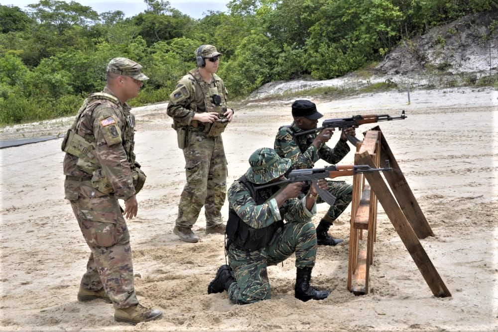 Guiana e Estados Unidos otimizam treinamento militar conjunto