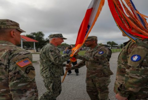 Ejército Sur de los EE. UU. recibe a nuevo comandante general