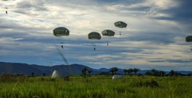 US, Colombian Army Paratroopers Successfully Conclude DFE Bilateral Exercise