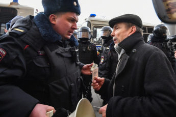 Cómo la ley rusa de “agentes extranjeros” silencia a la disidencia