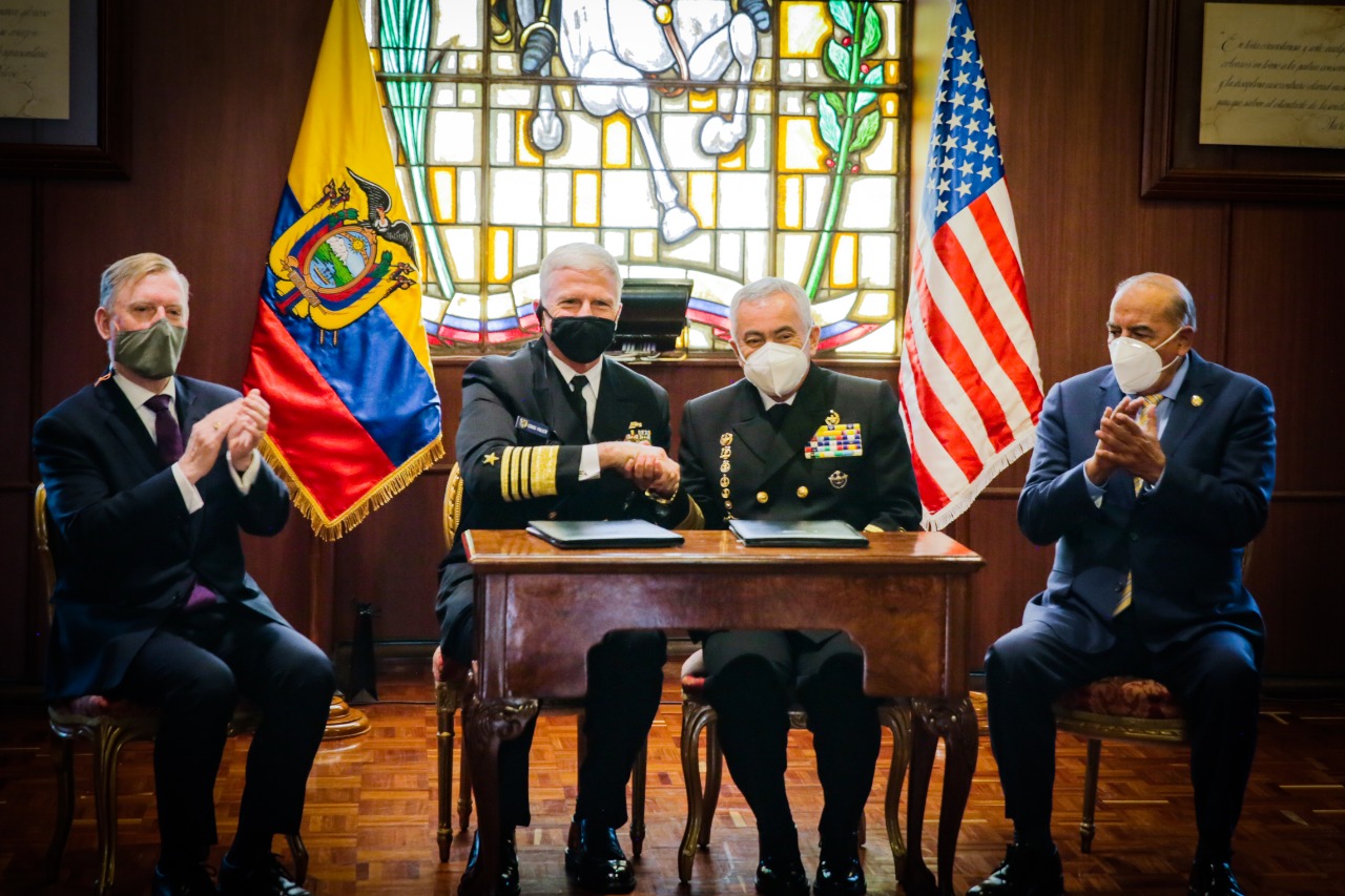 Estados Unidos apoiam Equador contra ameaças comuns
