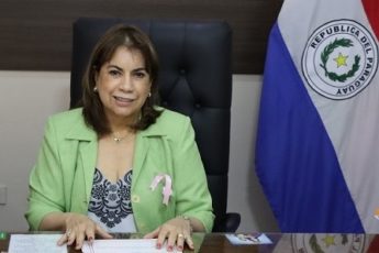 Mujeres abren espacios en el Ministerio de Defensa de Paraguay   