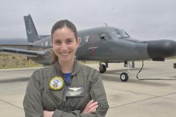 Primeira mulher piloto é marco na Marinha do Chile