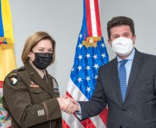Comandante de SOUTHCOM realiza primera visita oficial a Colombia   