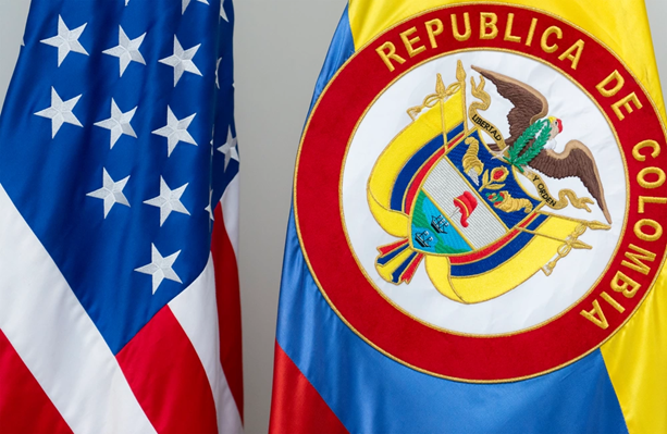 Estados Unidos e Colômbia definem novas abordagens de combate às drogas