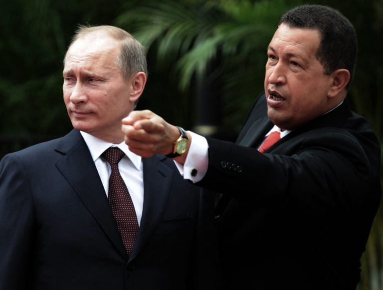 Examinando as operações militares russas e chinesas na Venezuela