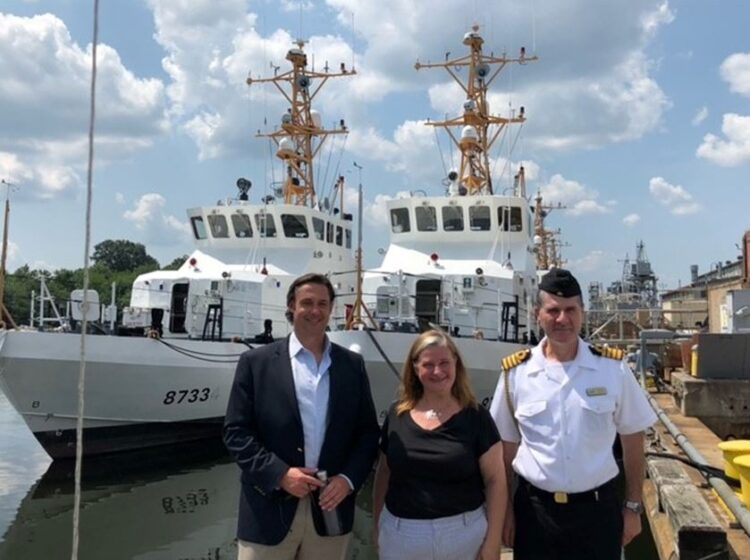 Guardia Costera de EE. UU. apoya modernización de Armada del Uruguay