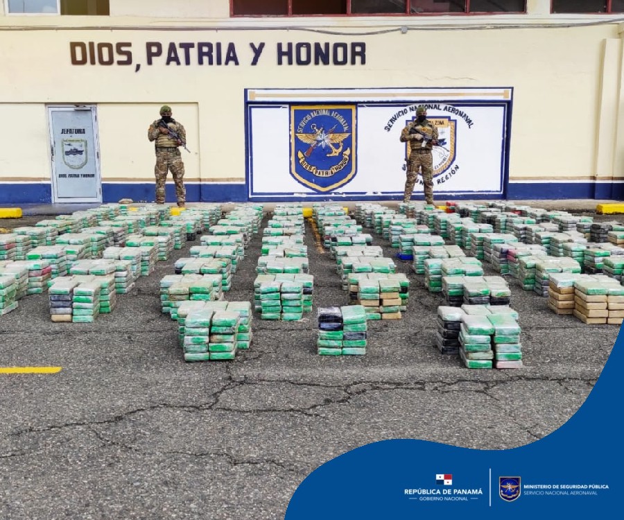 Panamá, com apoio dos EUA, apreende mais de 3 toneladas de cocaína
