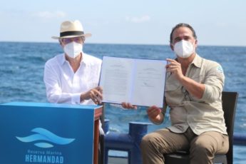 Ecuador amplía zona marítima protegida en Galápagos
