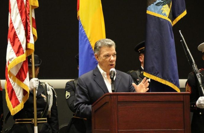 Colombian President Visits, Thanks SOUTHCOM for its Support